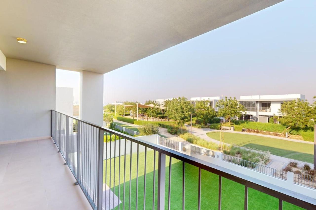 Sidra 1 - Incredible Five Bedroom Villa Dubai Buitenkant foto